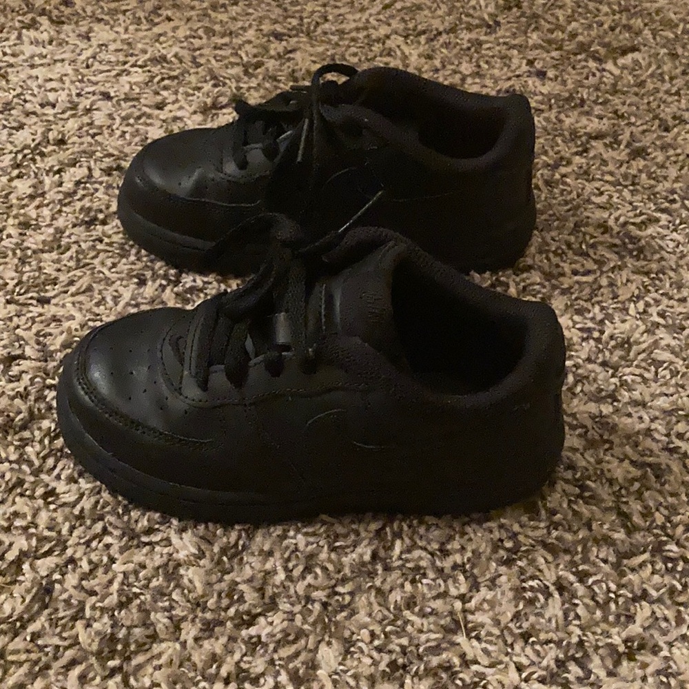 Black kids Nike forces